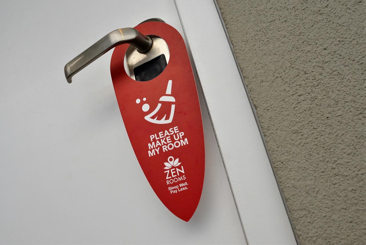 Juanda Airport Hostel Gedangan Екстериор снимка