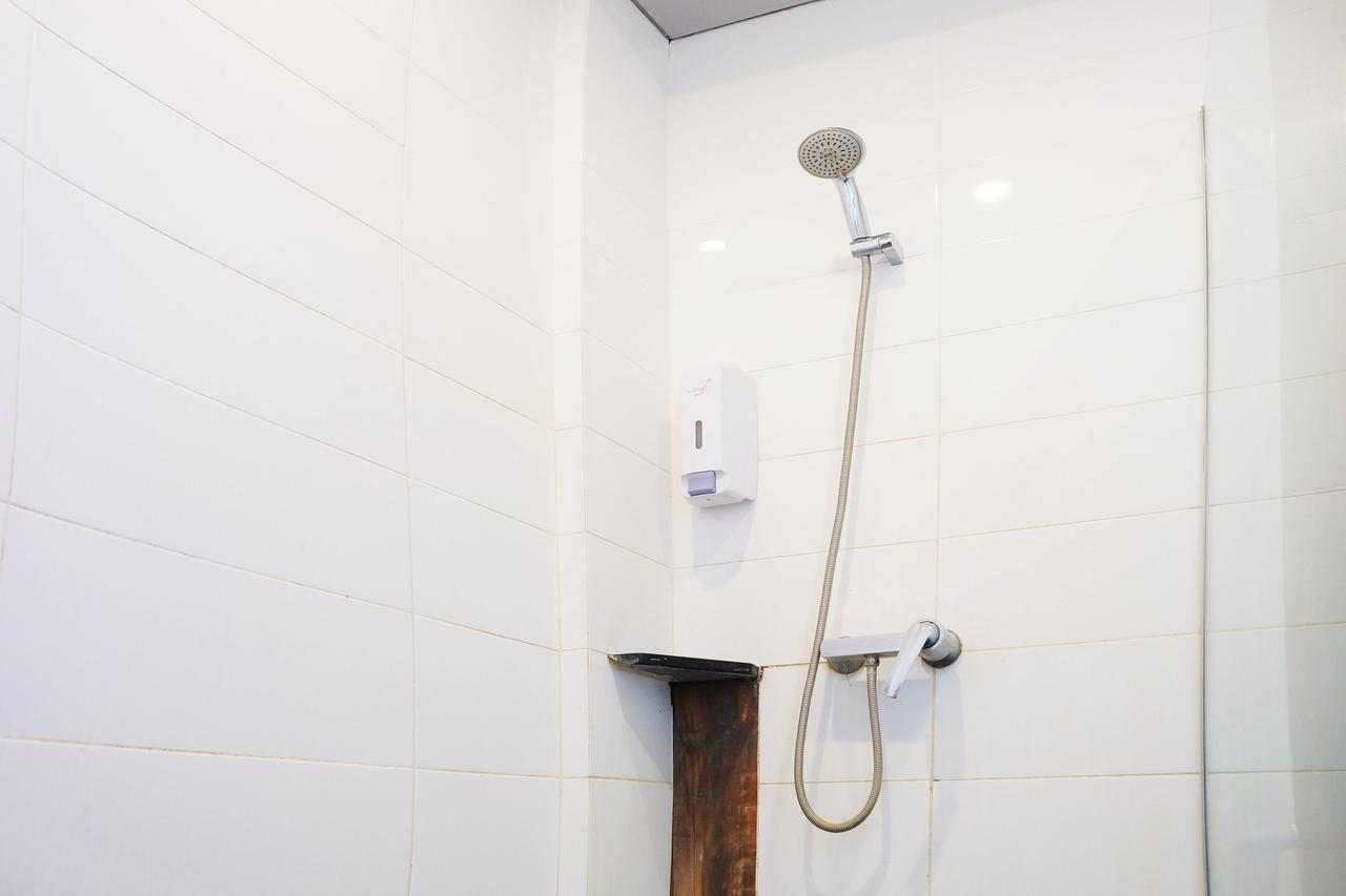 Juanda Airport Hostel Gedangan Екстериор снимка